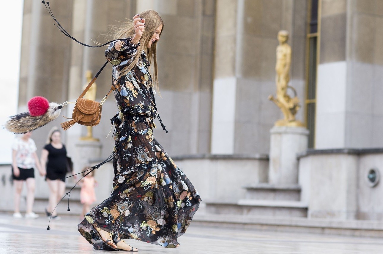 Streetstyle z tygodnia Haute Couture w Paryżu