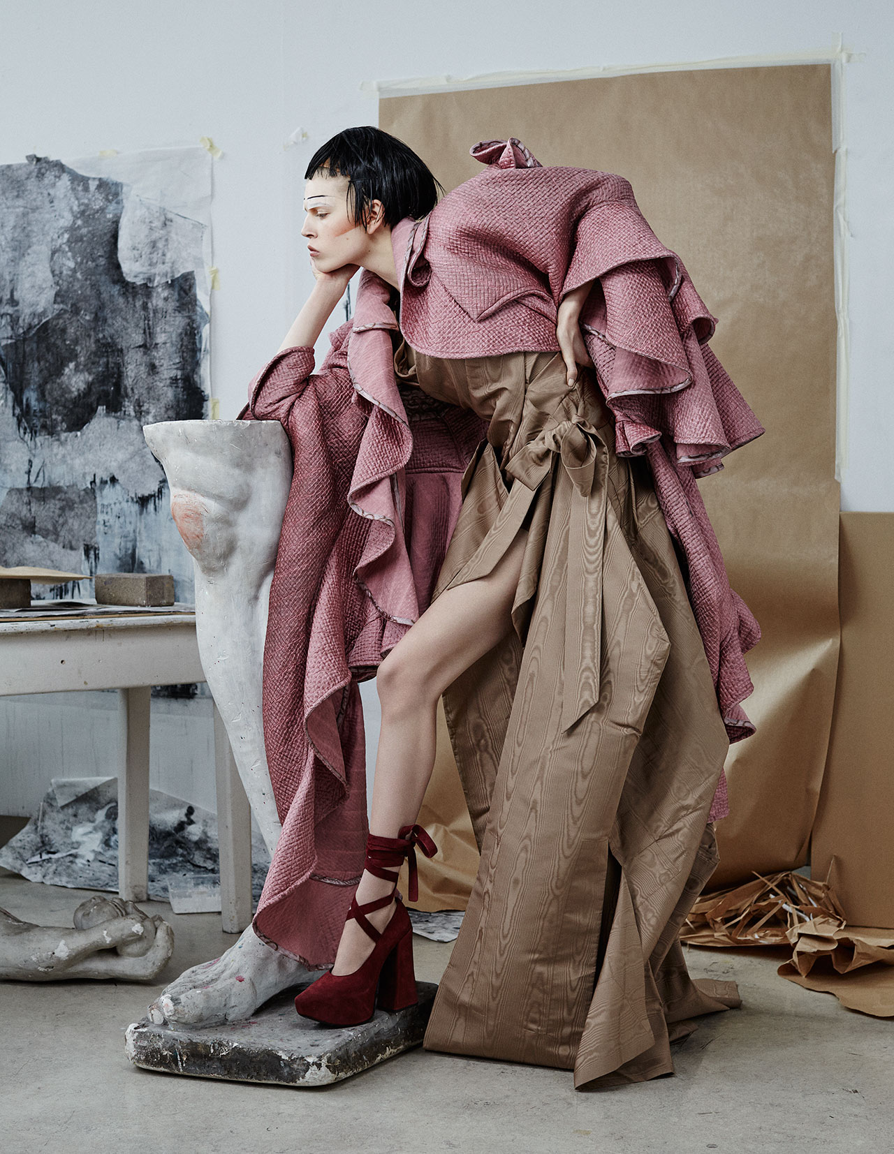 f1_haute_a_porter_filep_motwary_modemuseum_hasselt_vivienne_westwood_fw_15_16_photo_rene_habermacher_yatzer 1/7 
