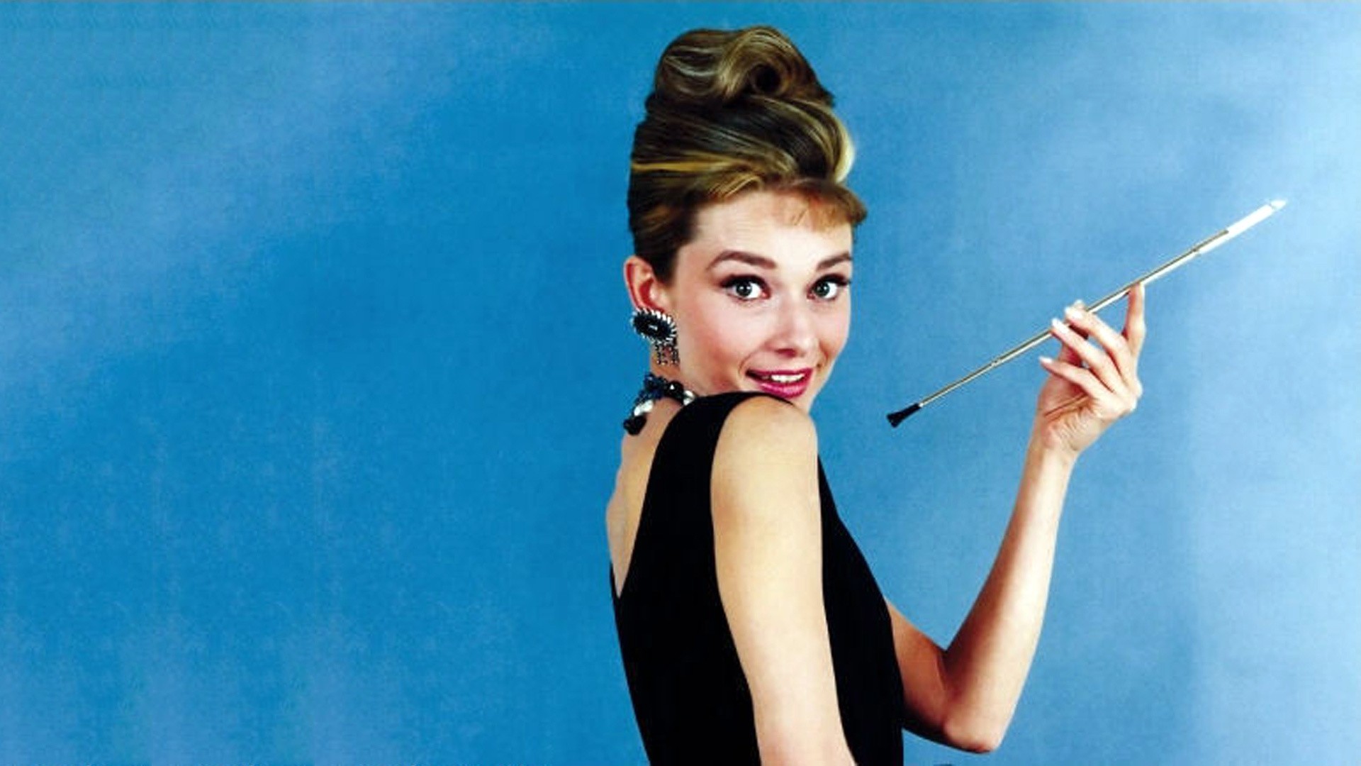 15 momentów, dzięki którym Audrey Hepburn przeszła do historii mody