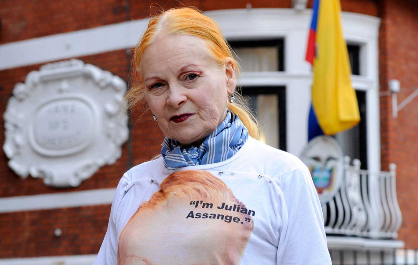 Vivienne Westwood nowymi ubraniami wspiera uwolnienie Juliana Assange’a