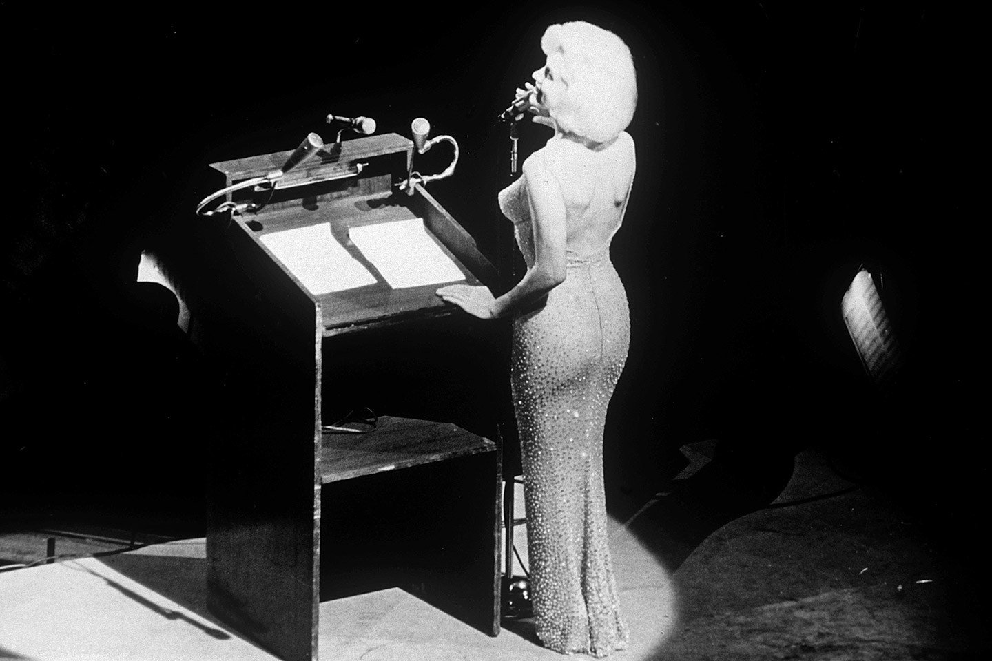 Słynna suknia Marilyn Monroe zostanie sprzedana za 3 miliony dolarów