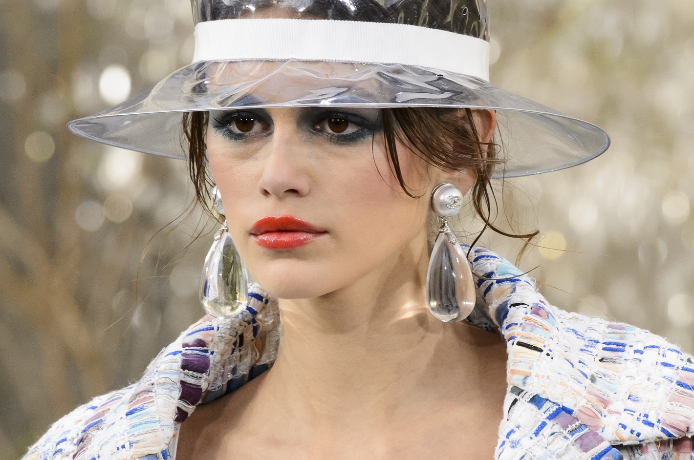 Powrót do lat 80., czyli makijaż z pokazu Chanel na wiosnę lato 2018