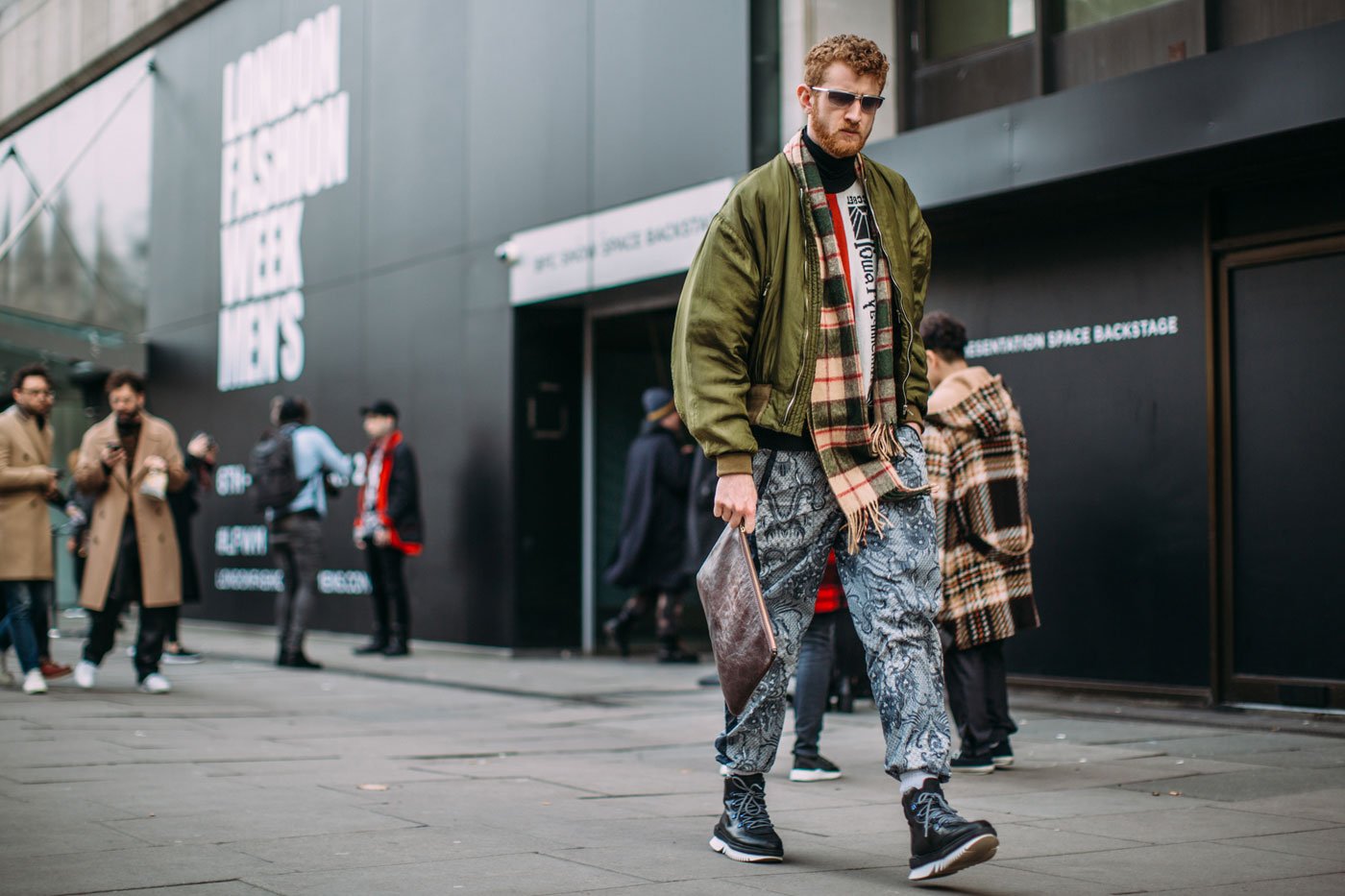 Street style: najlepiej ubrani podczas tygodnia mody męskiej w Londynie jesień-zima 2017