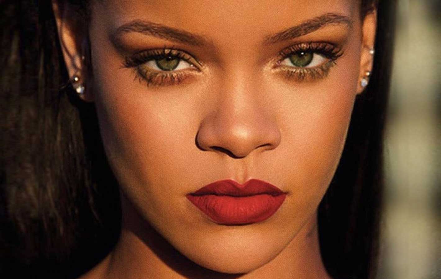 Kochamy ten look: Rihanna na okładce amerykańskiego Elle