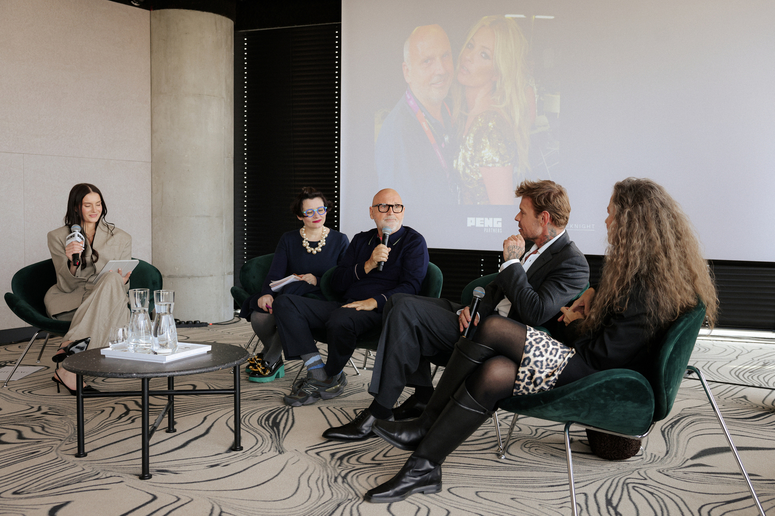 Magia włosów, moc kobiecości i wpływ ikonicznych fryzur – inspirujący panel z Samem McKnightem, Dawidem Wolińskim i Lidią Popiel
