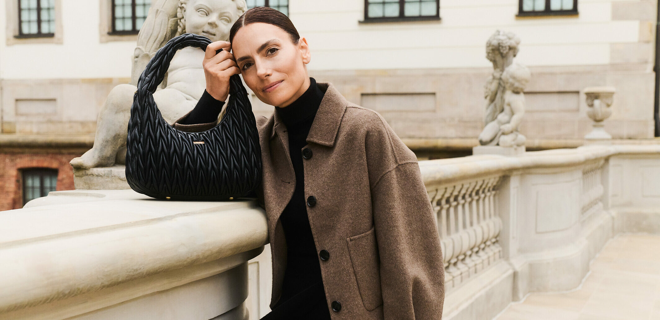 Skórzane shopperki w nowej kolekcji OCHNIK – na dobry powrót do biura