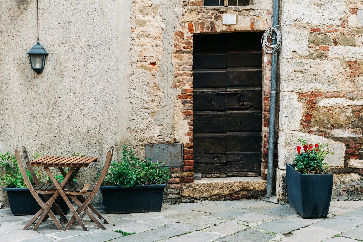Slow travel – jak podróżować wolniej, głębiej i bardziej świadomie