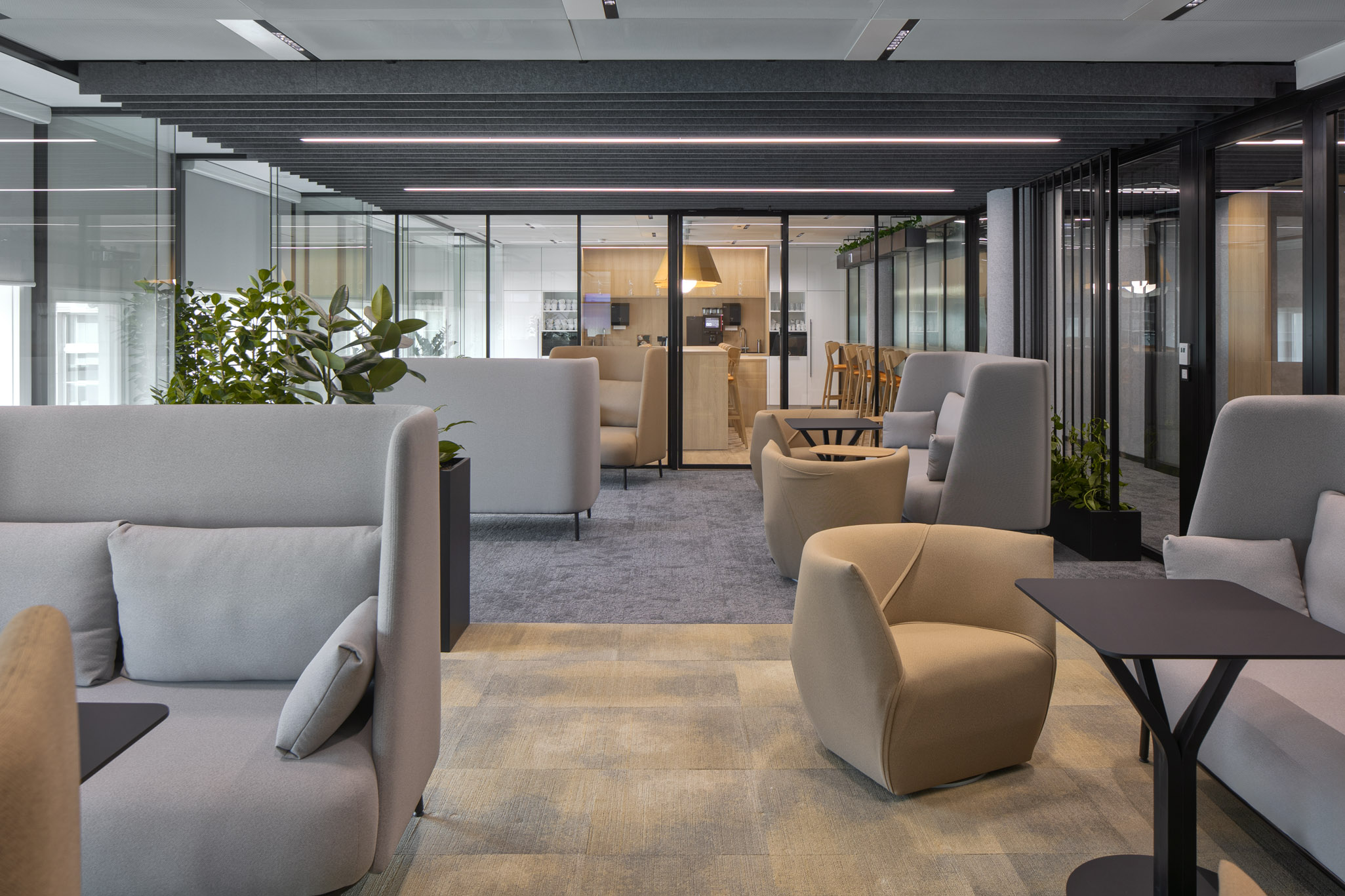 Kobieca energia w architekturze. Rozmowa z Igą Sawicką i Aleksandrą Niedużak, założycielkami SAAN architekci