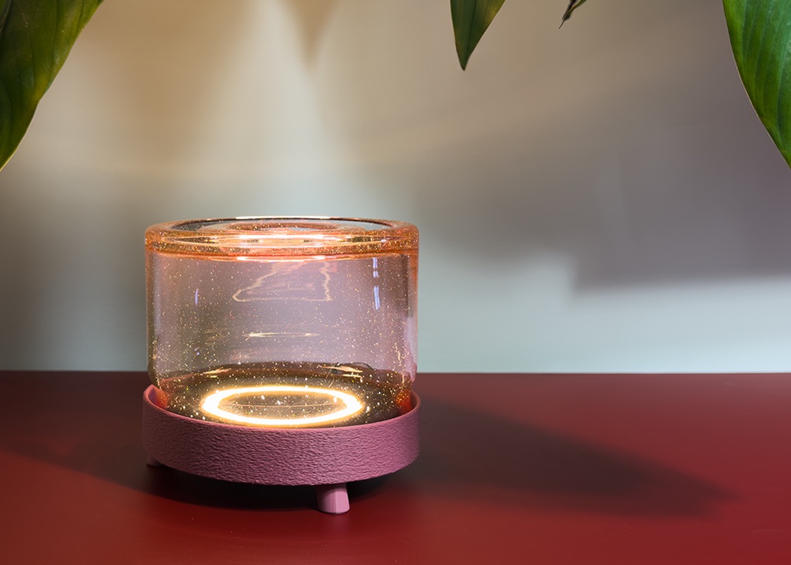 Lampa MaBaMa i żyrandol Bijou od Barańska Design. Polski design świeci w Londynie