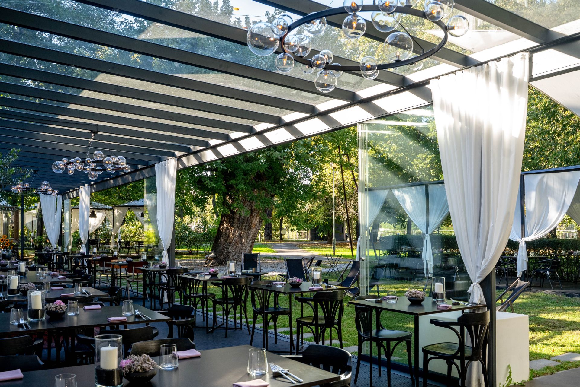 KLONN Mirosława Nizio. Jak projektować restauracje, w których warto bywać?