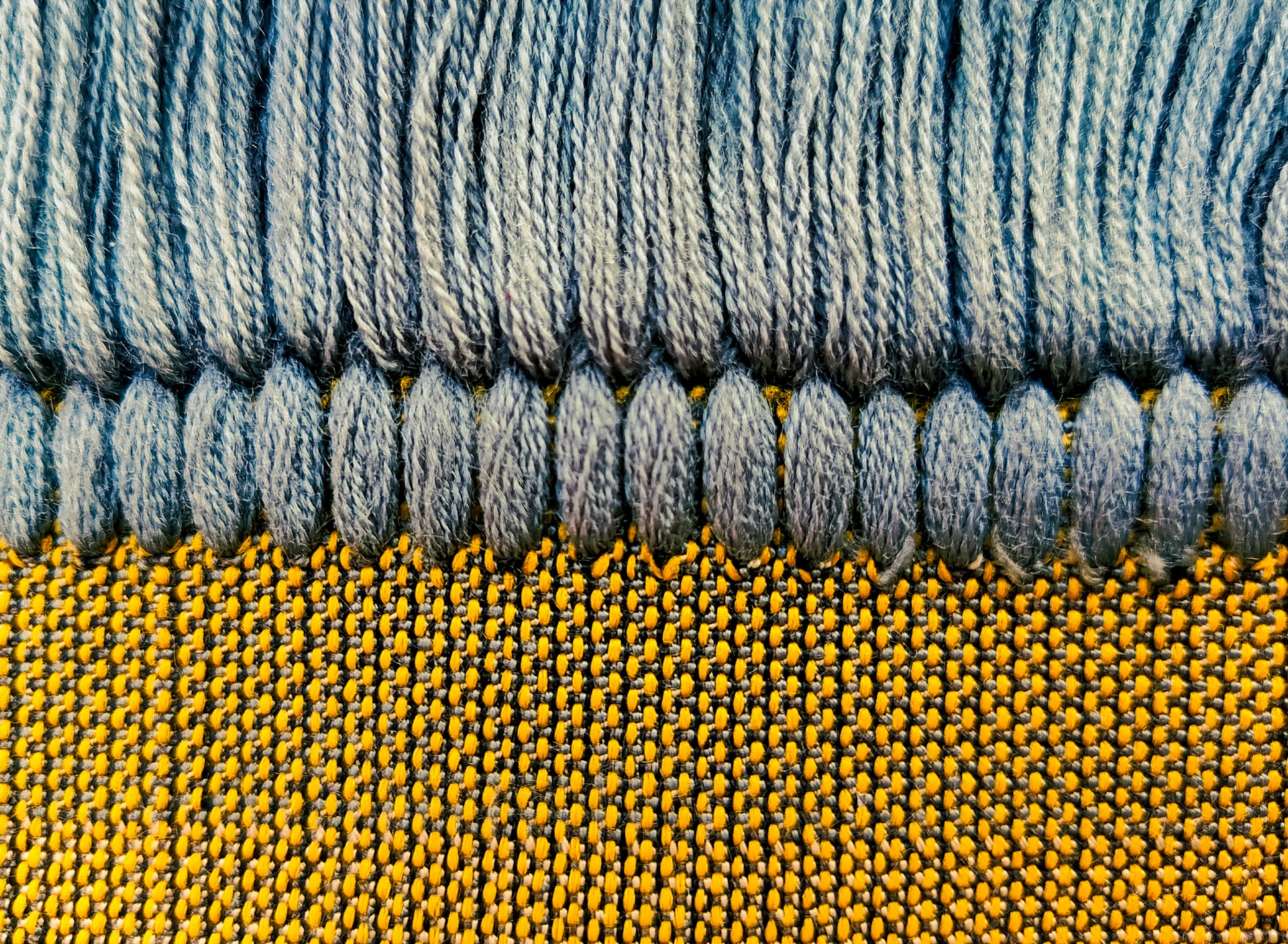 Urban knitting – miejskie robótki jako sposób na relaks i tworzenie wyjątkowych dodatków