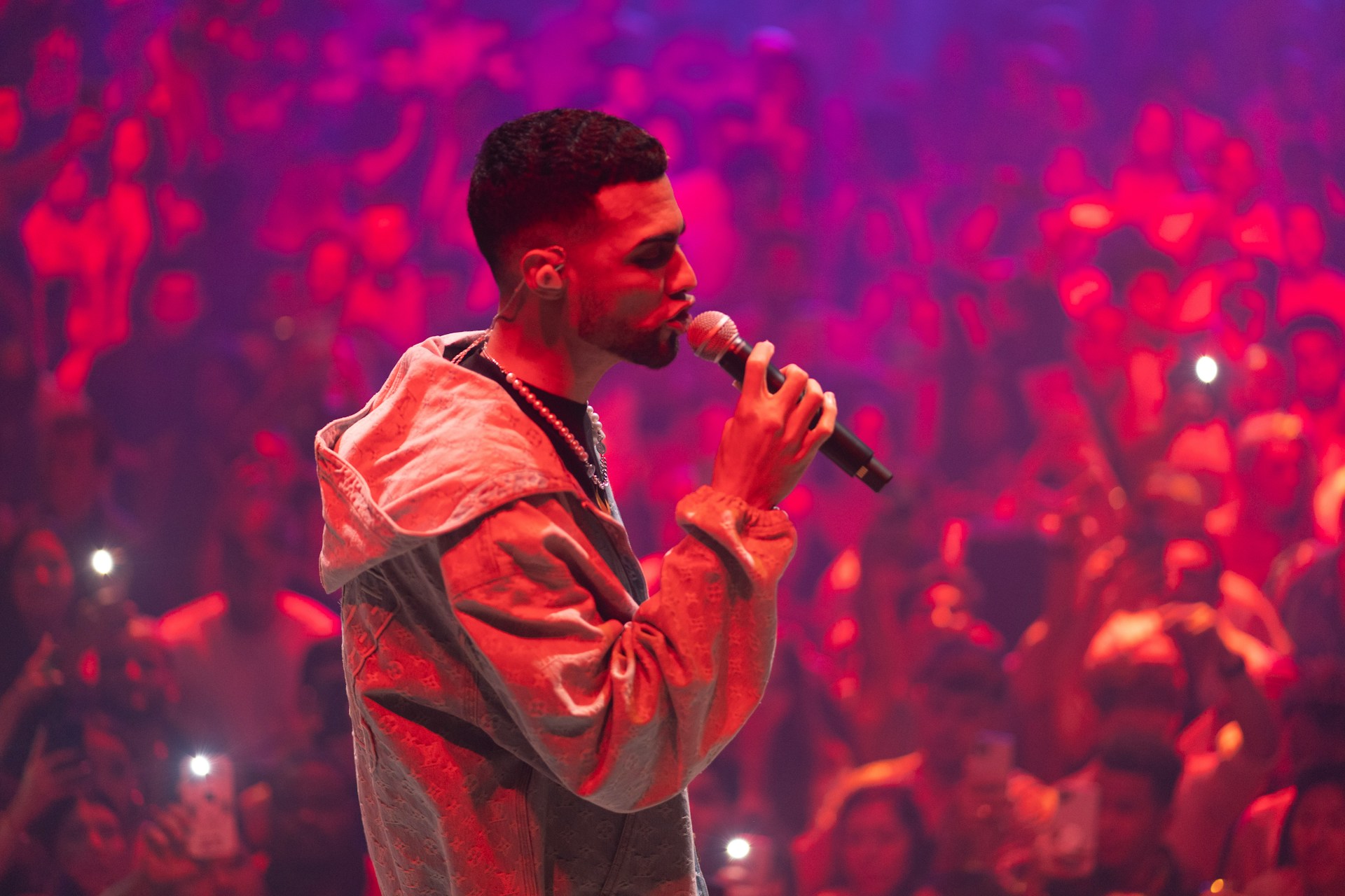 Muzyka latino – rytmy, które poruszają ciało i zmysły