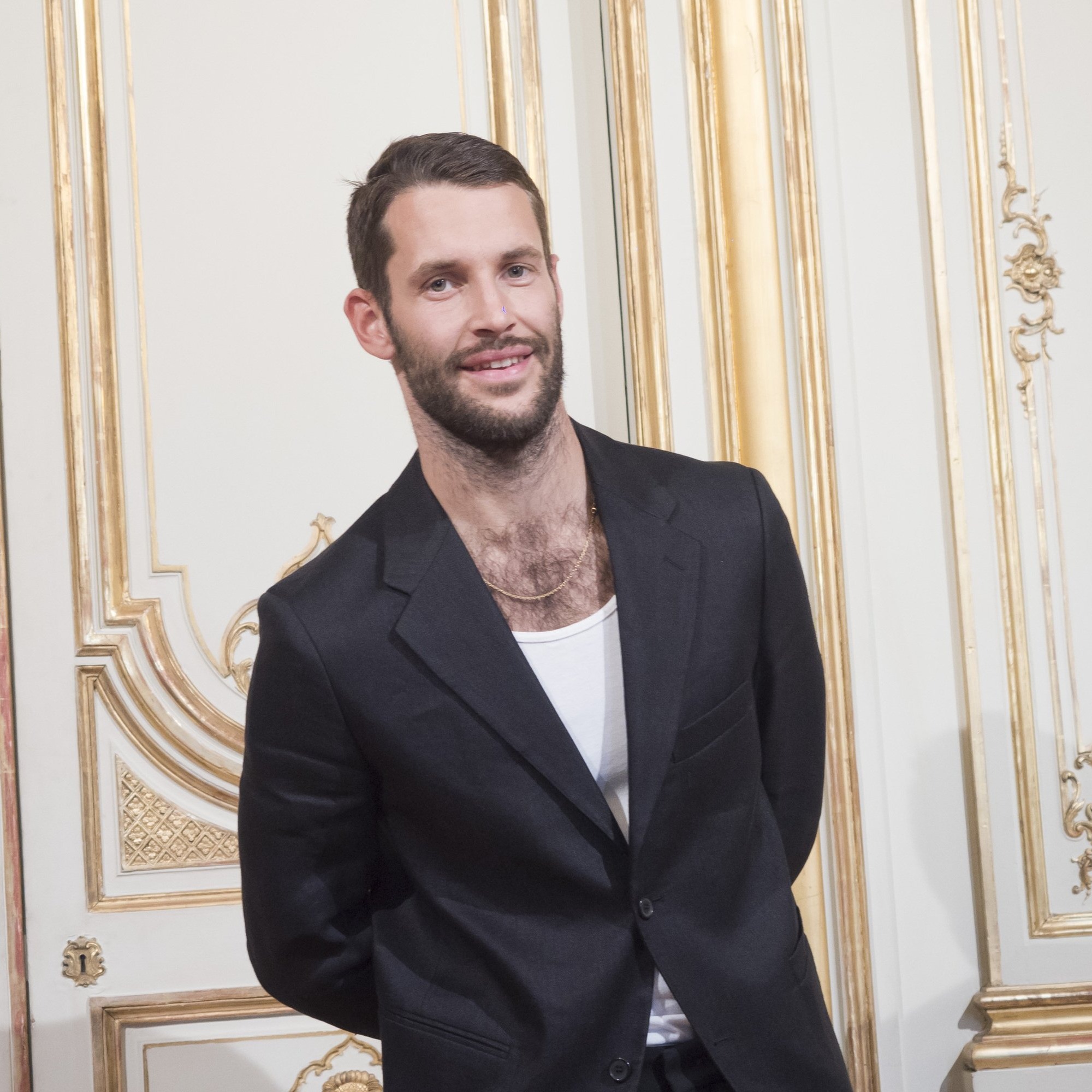 Poznasz go po zapachu. Czym pachnie mężczyzna w 2019 roku?