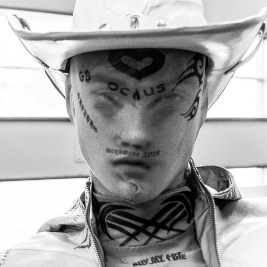 Polimoda nagrodzi projektanta na KTW miesięcznym kursem we Florencji